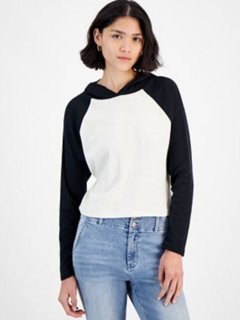 NWOT Hippie Rose Juniors' Raglan Knit Hoodie Tee White/ Black Size M